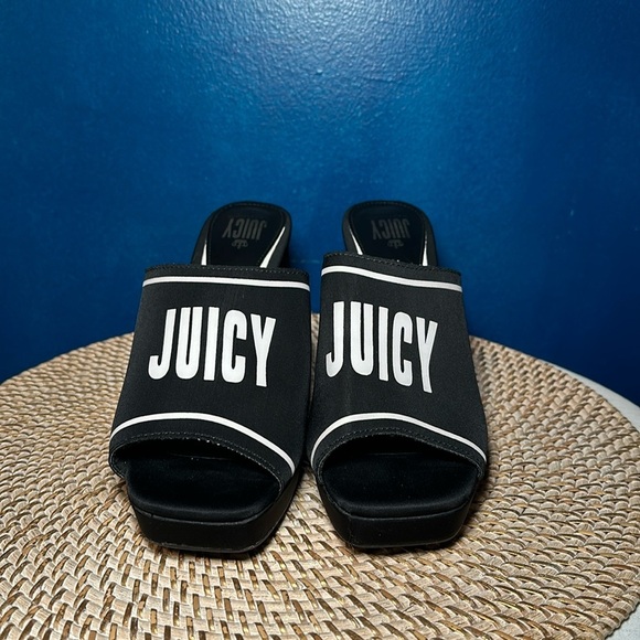 Women’s Juicy by Juicy Couture J-Girly Black Slip On Sandals Open Toe Block Heel - Picture 2 of 8